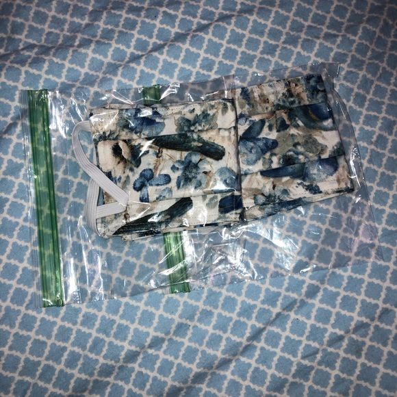 Handmade Face Masks ✨ - Picture 3 of 7